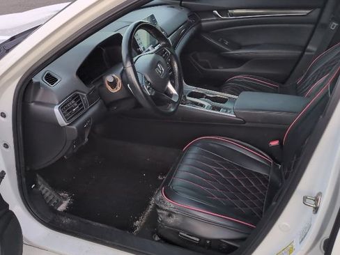 Used 2019 Honda Accord Sport image 6