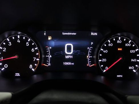 Used 2025 Jeep Compass Limited image 39