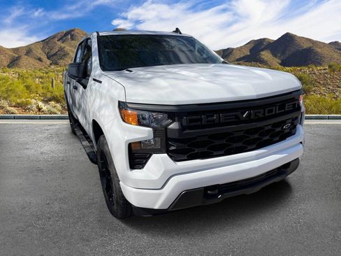 Used 2025 Chevrolet Silverado 1500 Custom w/ Turbomax Blackout Package RWD image 3