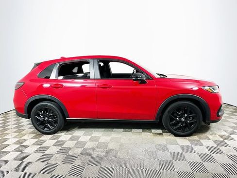 Used 2025 Honda HR-V Sport image 2