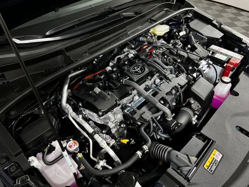 Used 2026 Toyota Corolla SE FWD image 10