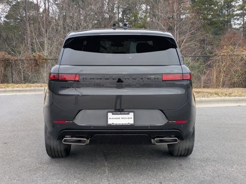 New 2026 Land Rover Range Rover Sport Dynamic SE image 5
