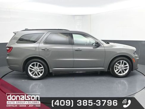 Used 2024 Dodge Durango GT image 3