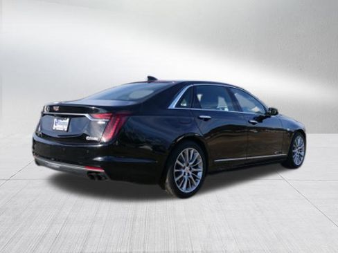 Used 2019 Cadillac CT6 Luxury w/ Driver Awareness Package image 3