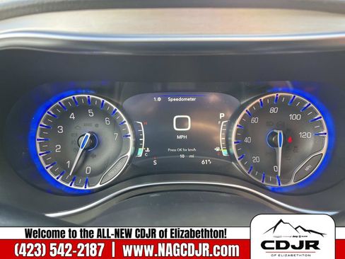 New 2026 Chrysler Pacifica Pinnacle image 33