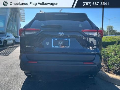 Used 2024 Toyota RAV4 XLE AWD/4WD image 10