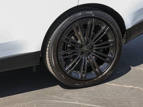 New 2026 Land Rover Range Rover Long Wheelbase SE AWD/4WD image 9