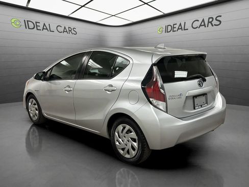 Used 2015 Toyota Prius C Two FWD image 7