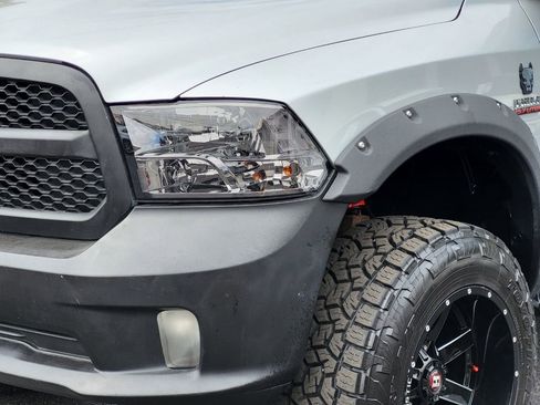 Used 2014 RAM 1500 Express AWD/4WD image 10