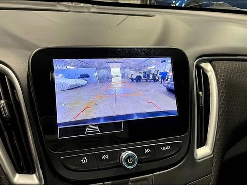 Used 2024 Chevrolet Malibu LT FWD image 13