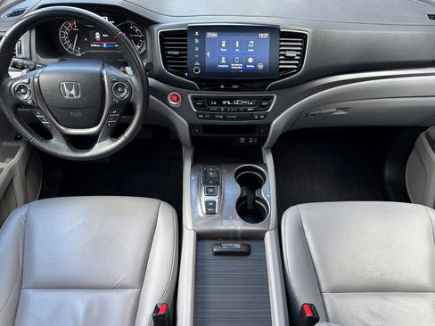 Used 2023 Honda Ridgeline RTL image 10