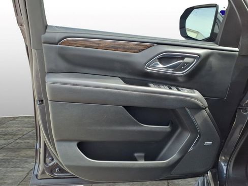 Used 2023 Chevrolet Tahoe Premier RWD image 11