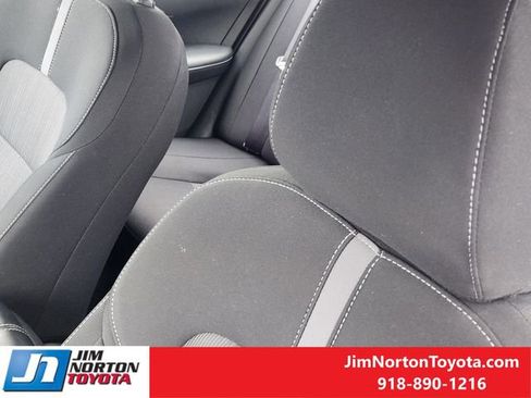 Used 2023 Nissan Sentra SV image 17