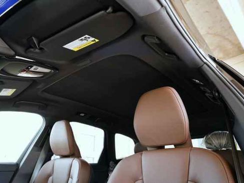 New 2025 Volvo XC60 B5 Plus w/ Protection Package Premier image 11