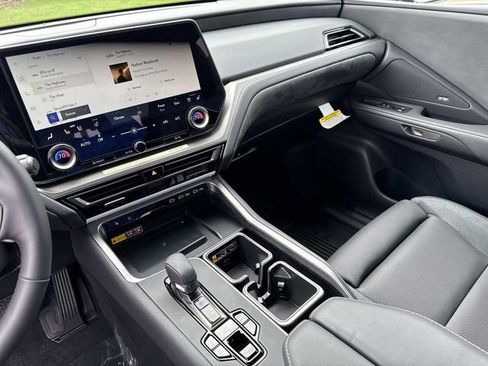 New 2026 Lexus TX 350 AWD image 27
