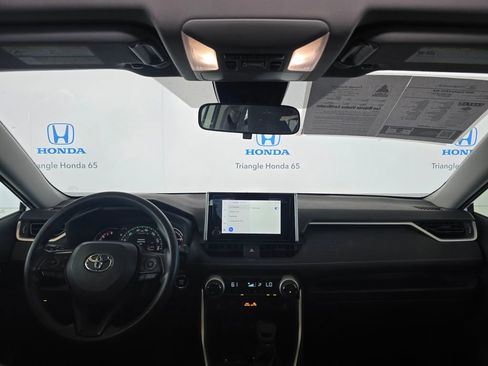 Used 2024 Toyota RAV4 XLE FWD image 6