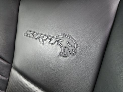 Used 2017 Dodge Challenger SRT Hellcat RWD image 37