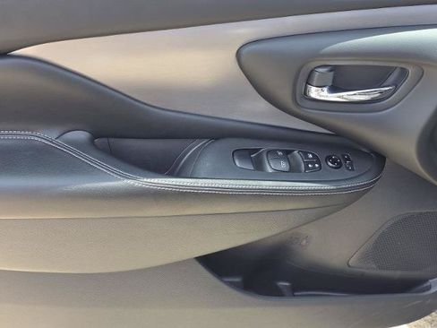Certified 2022 Nissan Murano SV FWD image 18