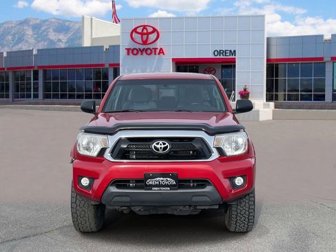Used 2014 Toyota Tacoma 4x4 Double Cab image 2