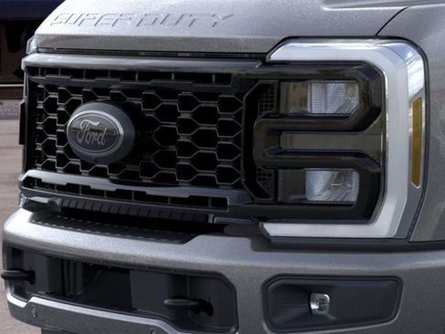 New 2026 Ford F250 Lariat w/ Black Appearance Package AWD/4WD image 20