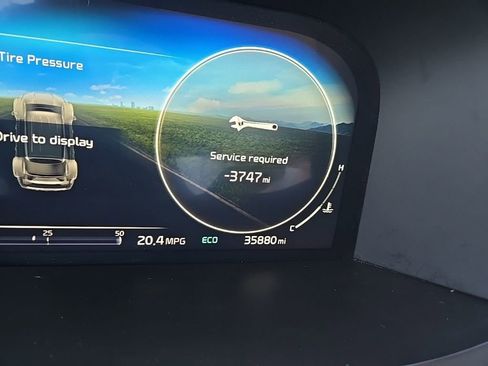 Used 2023 Kia Sorento SX image 7