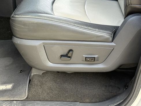 Used 2009 Dodge Ram 1500 Truck SLT w/ Lone Star Regional Pkg image 13