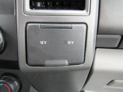 Used 2020 Ford F350 XL w/ Power Equipment Group image 19