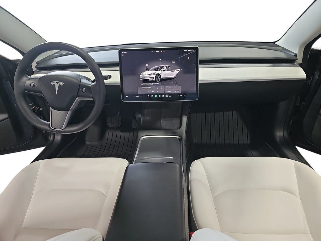 Used 2023 Tesla Model 3 Standard Range RWD image 9