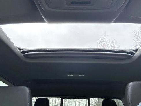 Used 2022 Chevrolet Silverado 1500 RST w/ Convenience Package II image 14