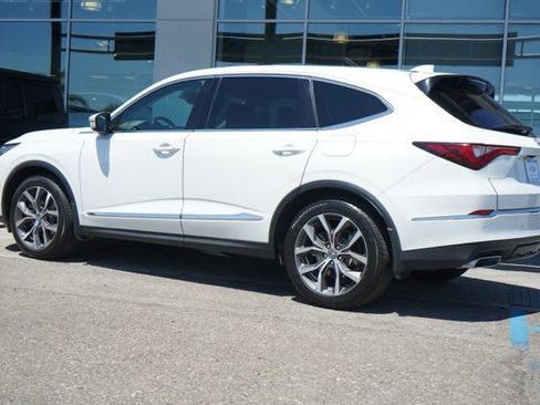 Used 2024 Acura MDX SH-AWD w/ Technology Package image 6