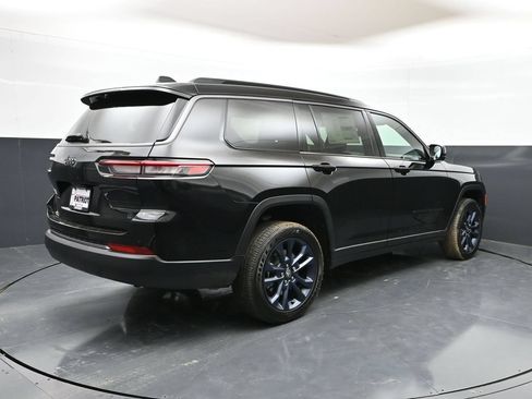New 2026 Jeep Grand Cherokee L Limited AWD/4WD image 41