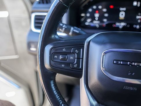 Used 2022 GMC Yukon XL Denali w/ Max Trailering Package AWD/4WD image 17