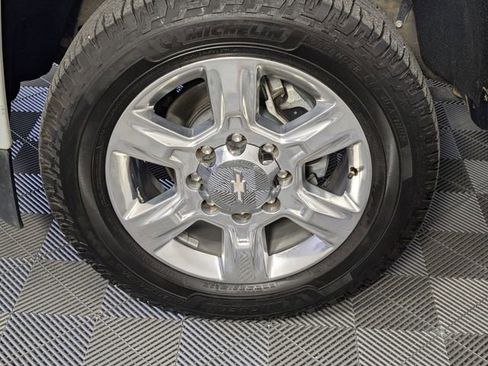 Used 2019 Chevrolet Silverado 2500 LTZ w/ Duramax Plus Package AWD/4WD image 8
