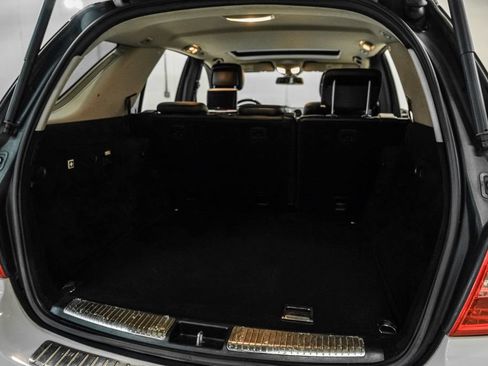 Used 2011 Mercedes-Benz ML 350 4MATIC image 55