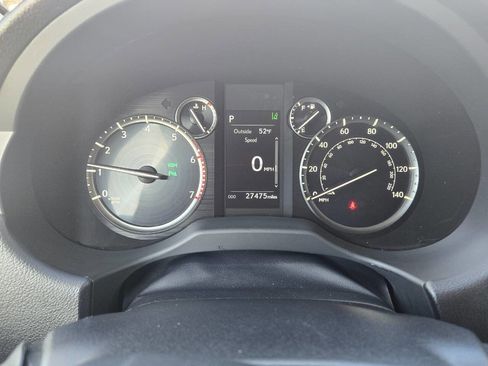 Used 2023 Lexus GX 460 Premium image 42