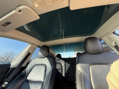 Used 2021 Tesla Model 3 Long Range image 17