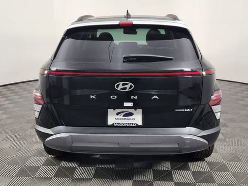 New 2026 Hyundai Kona Limited image 4
