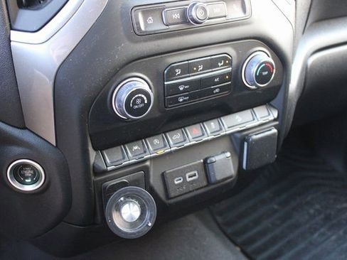 Used 2023 Chevrolet Silverado 1500 Custom Trail Boss image 22