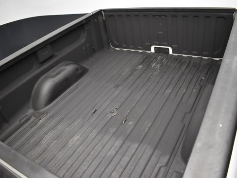 Used 2014 GMC Sierra 2500 Denali w/ Suspension Package, Off-Road image 41