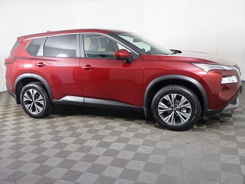 Used 2023 Nissan Rogue SV AWD/4WD image 16