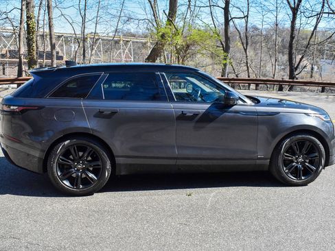 Used 2021 Land Rover Range Rover Velar R-Dynamic S image 9