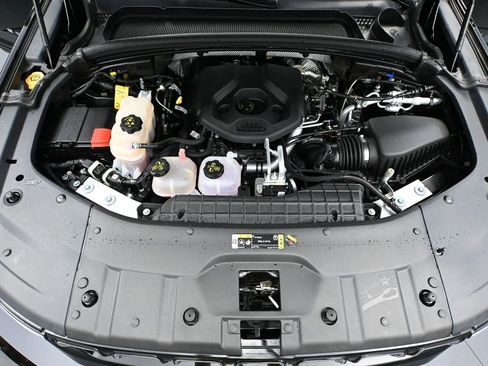 Used 2022 Jeep Grand Cherokee Overland w/ Luxury Tech Group IV image 57