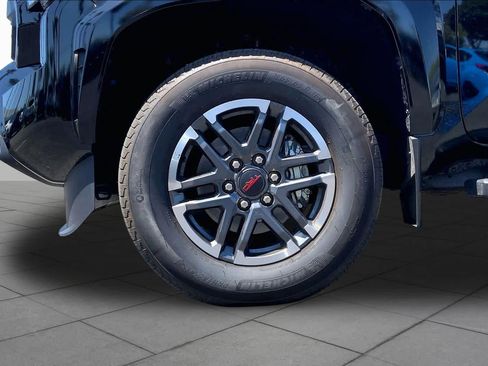 Used 2024 Toyota Tacoma TRD Sport w/ TRD Sport Upgrade Package AWD/4WD image 9