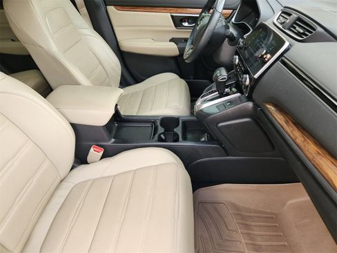 Used 2019 Honda CR-V Touring image 13