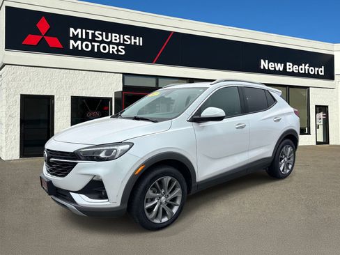 Used 2022 Buick Encore GX Essence w/ Experience Buick Package AWD/4WD image 1