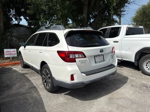 Used 2017 Subaru Outback 3.6R Limited AWD/4WD image 5