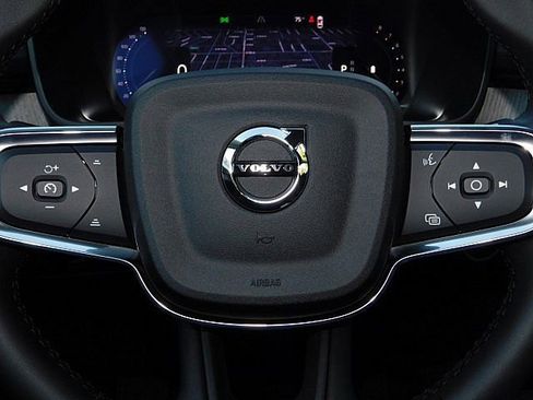 New 2026 Volvo XC40 B5 Ultra w/ Climate Package image 21