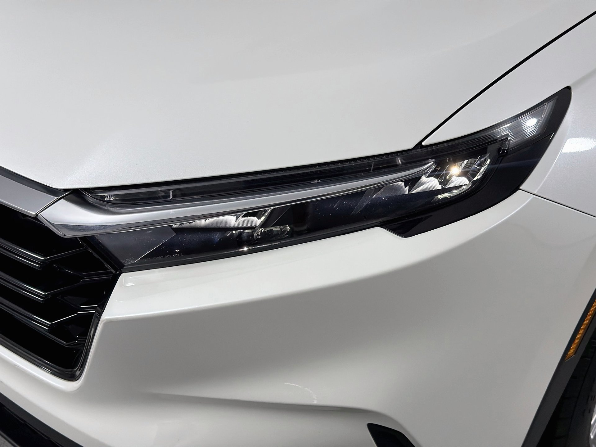 Used 2024 Honda CR-V EX image 9