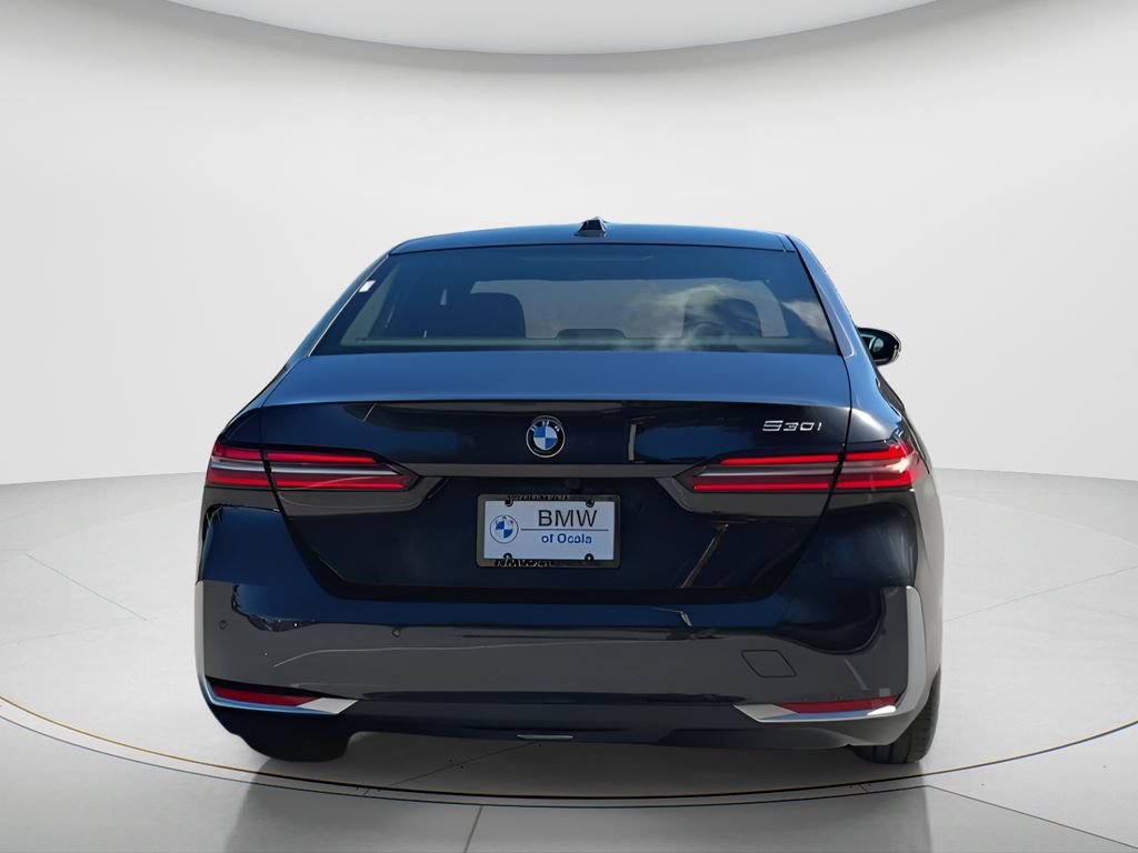 Certified 2026 BMW 530i w/ Premium Package RWD image 7