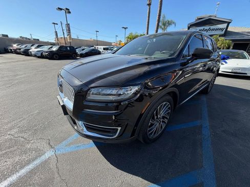 Used 2020 Lincoln Nautilus Reserve w/ Equipment Group 201A image 3